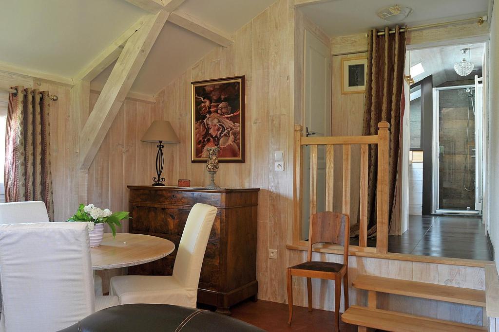 La Belle Epoque Sansac-de-Marmiesse Room photo
